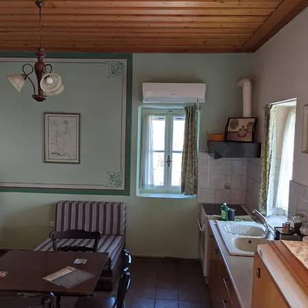 Gerofotis Historic Mansion Est 1892 * Lákka